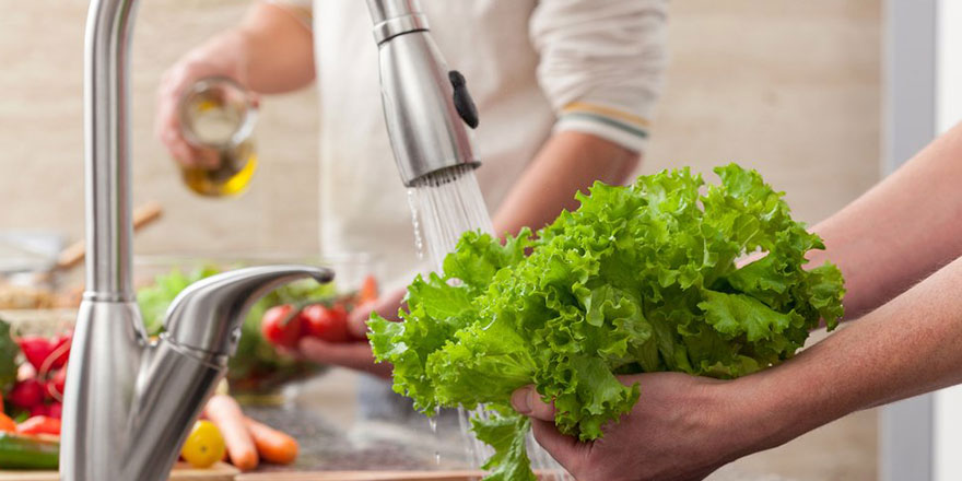 Marul tarlada 2 lira tezgahta 10 lira