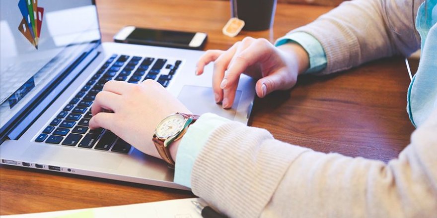 Tüm öğrencilere online akademik değerlendirme sınavı imkanı