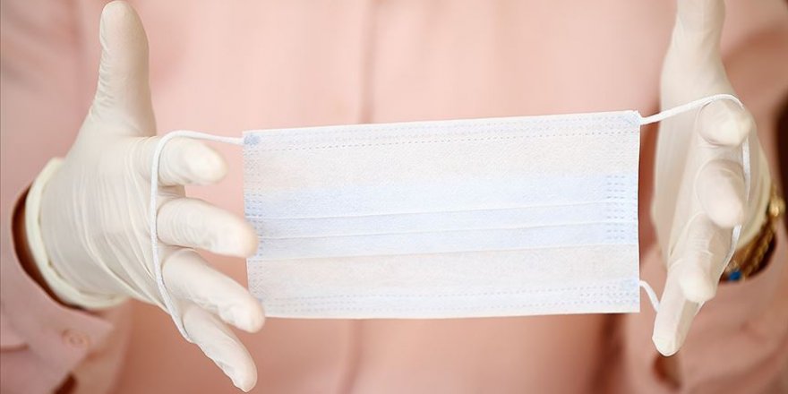 İstanbul'da ücretli maske satışı başladı