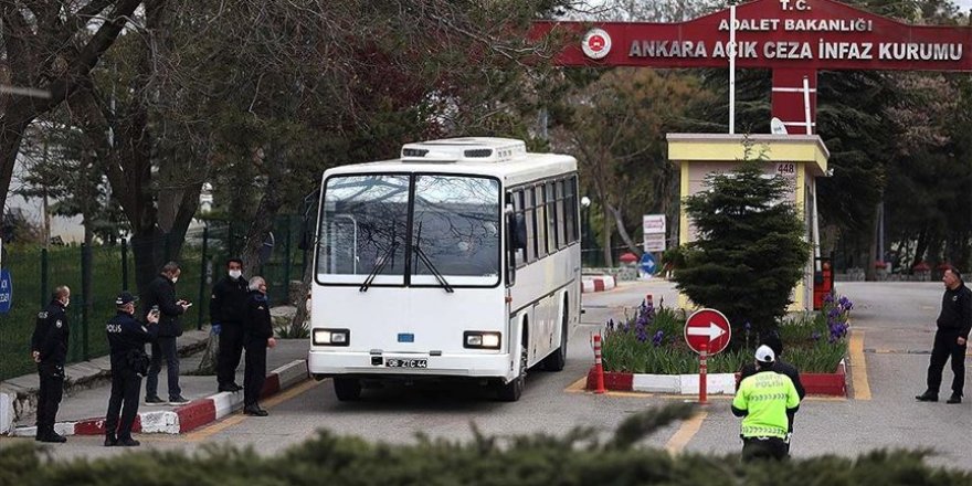 Cezaevlerinden tahliyeler başladı