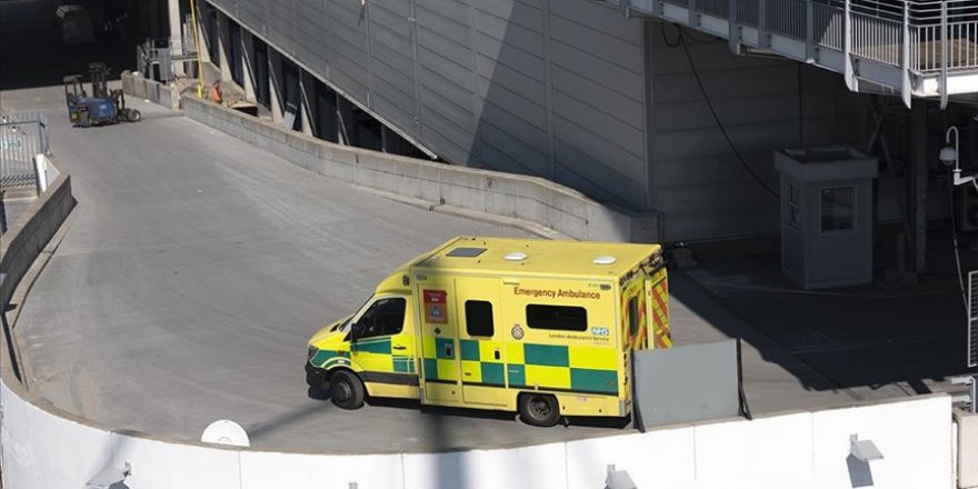 İngiltere'de Kovid-19'a bağlı can kaybı 43 bin 550'ye çıktı