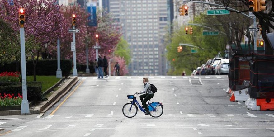 New York'taki Kovid-19 ölümleri '27 Mart'tan bu yana en düşük seviyeyi' gördü