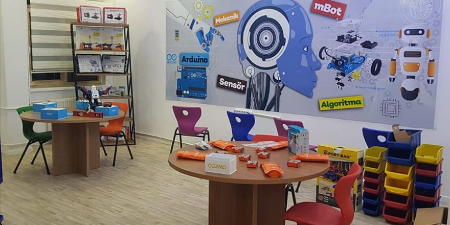 Şanlıurfalı gençlere yapay zeka ve astrofizik atölyeleri