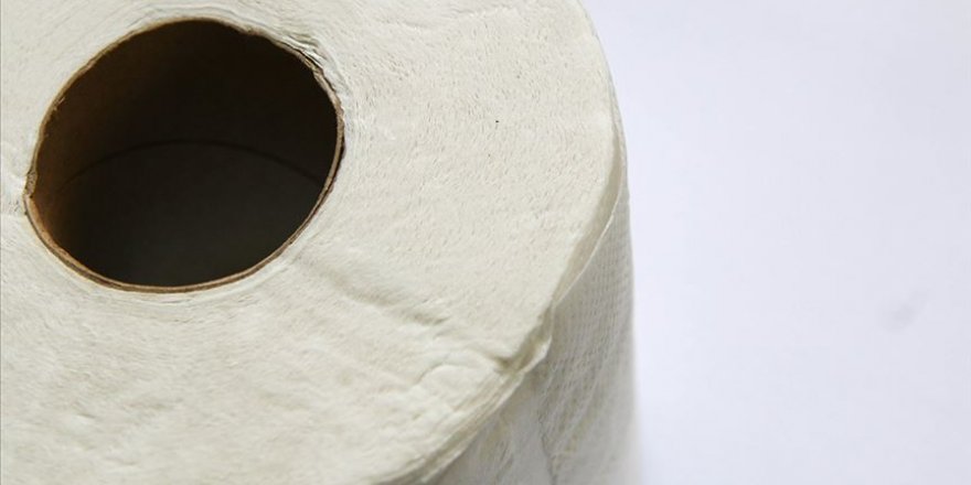 Virüsle mücadelede elleri kağıt havluyla kurulamak kurutucudan daha etkili