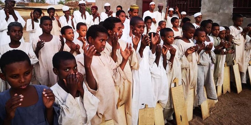 Yetim Vakfı, Dünya Çocukları İnsani Durum Raporu'nu paylaştı