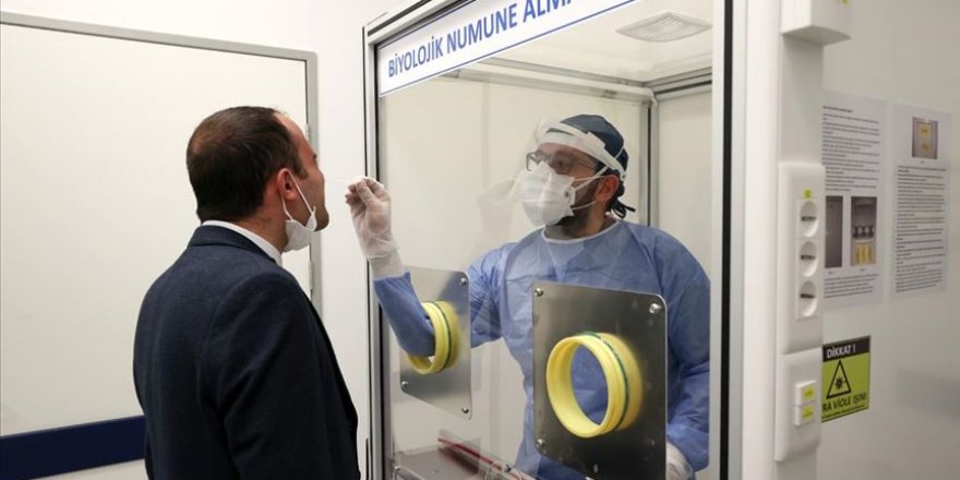 Ankara Şehir Hastanesi'nde Kovid-19 teşhis ve tedavi süreçleri görüntülendi