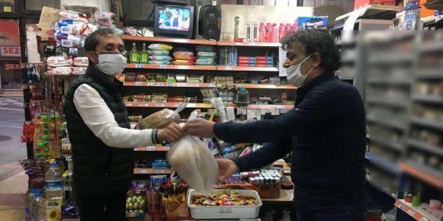 Bartın'da bir hayırsever ihtiyaç sahiplerinin bakkal borcunu kapattı