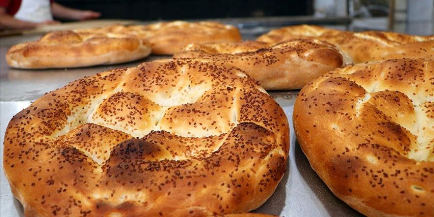 Kastamonu'da pide kuyruğunda sosyal mesafe kuralı uygulanacak