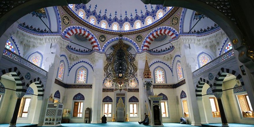 Almanya’da Müslümanlar 3 Mayıs’ta camilerin açılması için hazırlık yapıyor