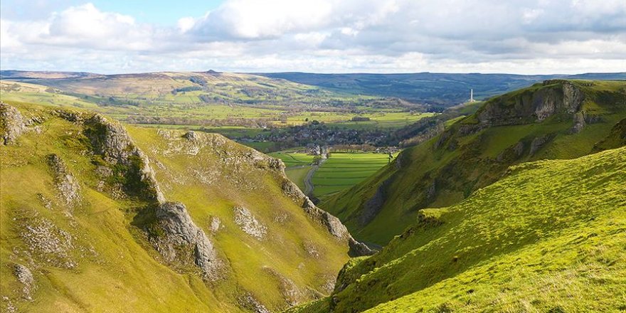 İngiltere'de 350 yıl önce aldığı karantina önlemiyle ülkeyi salgından koruyan köy: Eyam