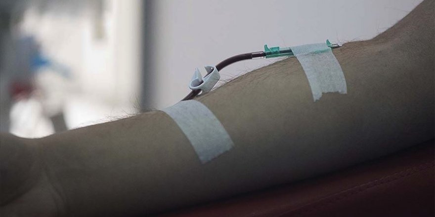 Covid-19 tedavileri tamamlanan hastalar, immün plazma bağışında bulundular