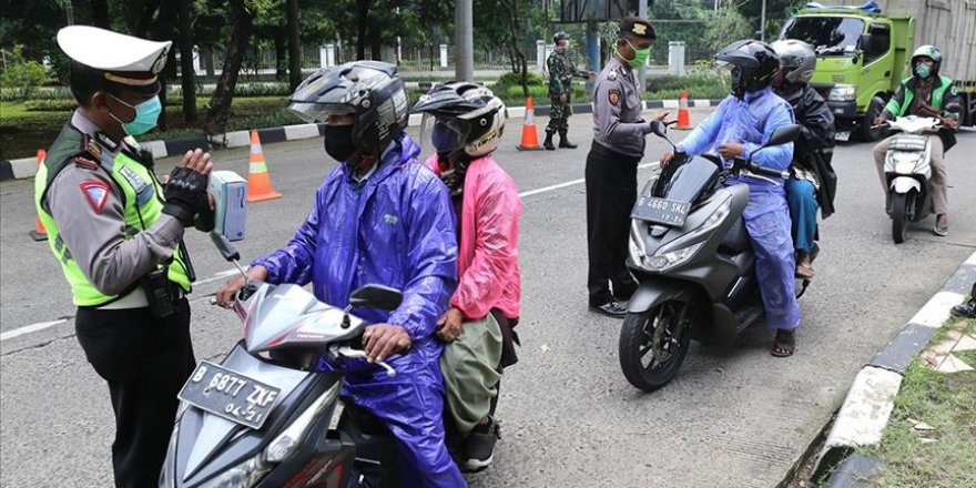Endonezya'da Kovid-19 vakalarında rekor artış