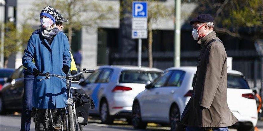 Dünya genelinde Kovid-19 bulaşan kişi sayısı 3 milyon 65 bini geride bıraktı