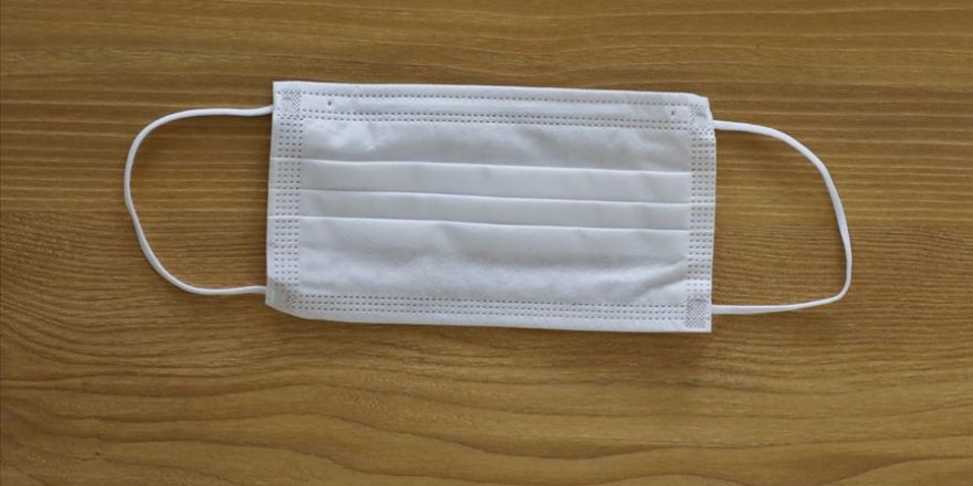 Türk Eczacıları Birliği maskelerin eczanelerde satılmasını talep ediyor