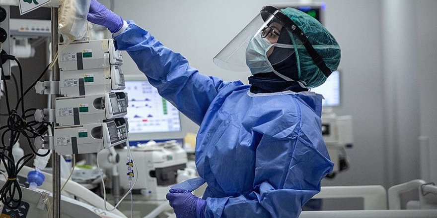 Türkiye'de Kovid-19 tedavisi tamamlananların sayısı 137 bin 969 oldu