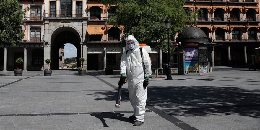 “Normal hayata dönüşü kademe kademe başlatacağız.”