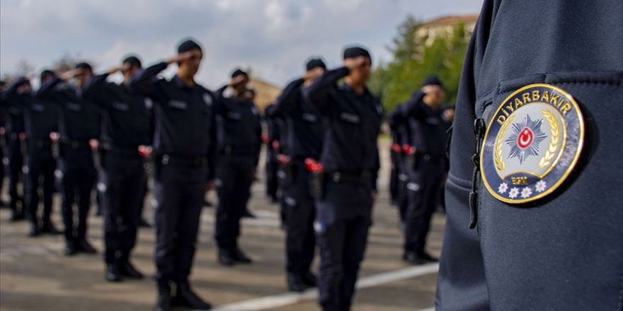 Polis okullarında mayıs sonuna kadar eğitim öğretim yapılmayacak