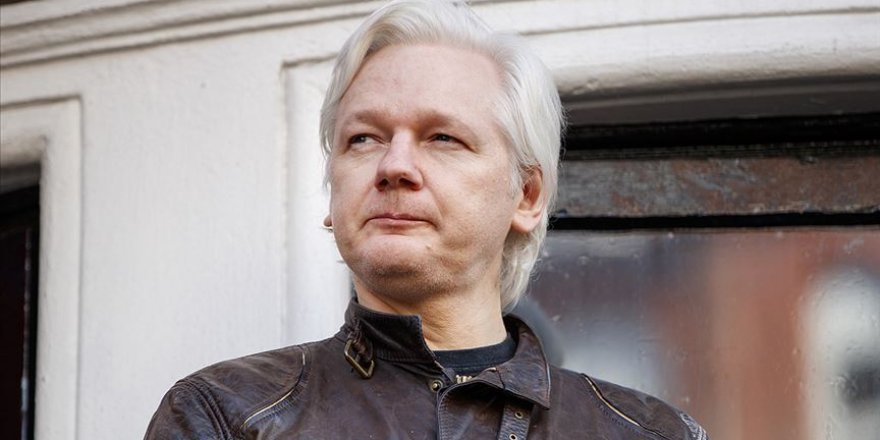 ABD'nin katliamlarını ortaya çıkaran Assange'ın iadesi davasında karar günü