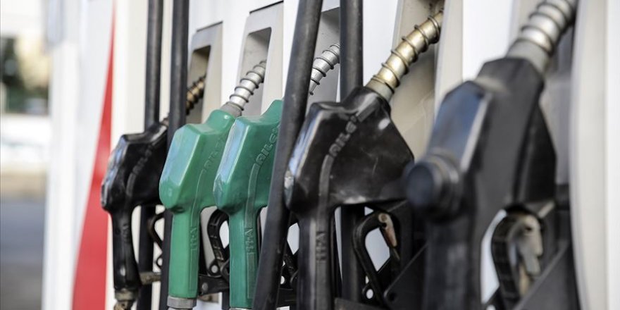 Benzin fiyatlarına indirim geliyor