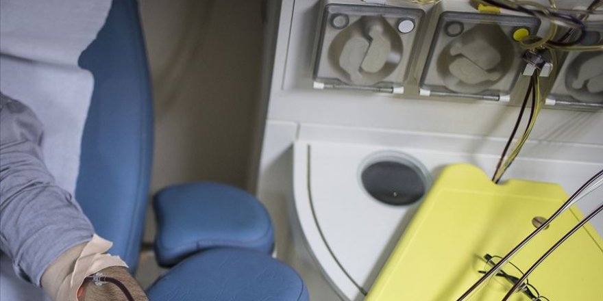 Risk grubundaki diyaliz hastaları Kovid-19'dan sıkı tedbirle korunuyor