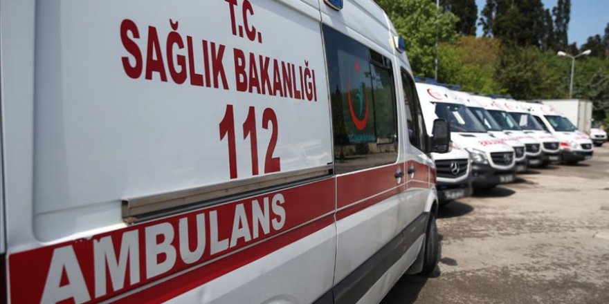 Hatalı park yüzünden 250 metre sedye taşıdılar