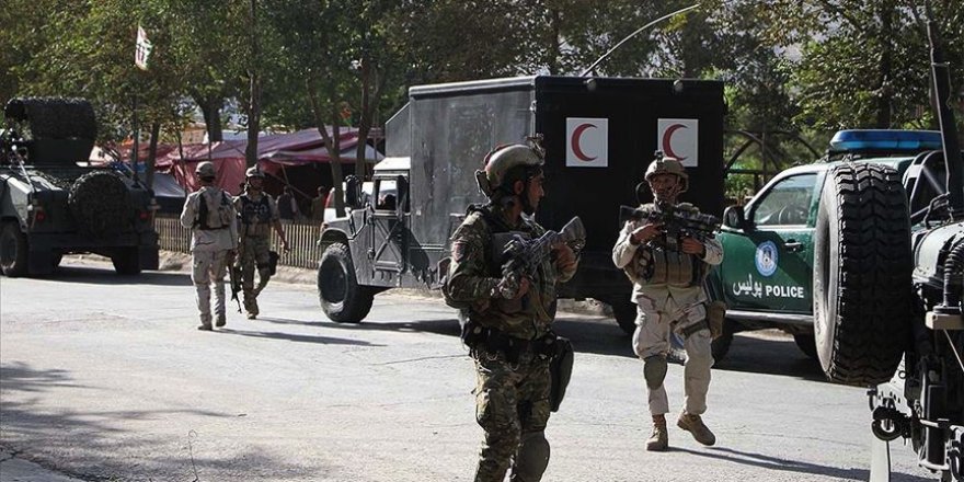 Afganistan'da camiden çıkanlara silahlı saldırı: 3 sivil öldü