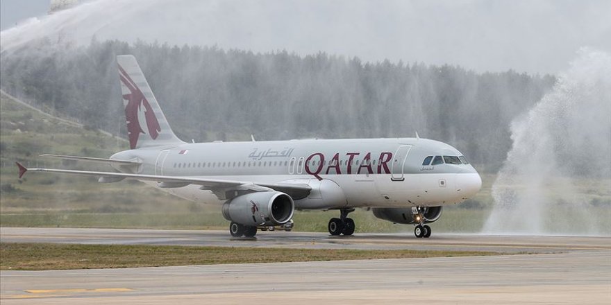 Katar'dan Kovid-19'la mücadele eden sağlık çalışanlarına 100 bin uçak bileti