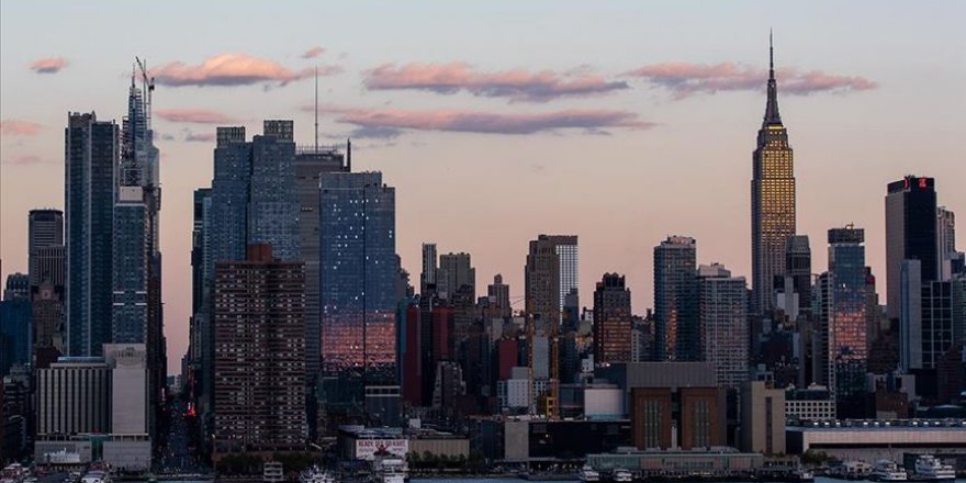 ABD'de sanayi üretimi nisanda rekor seviyede düştü