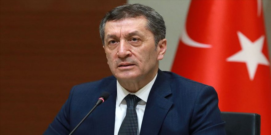 Milli Eğitim Bakanı Selçuk'tan 14 yaş altı çocukların dışarı çıkış izni ile ilgili açıklama