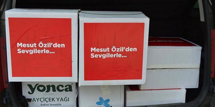 Mesut Özil'den Manisa'da 280 aileye gıda kolisi desteği