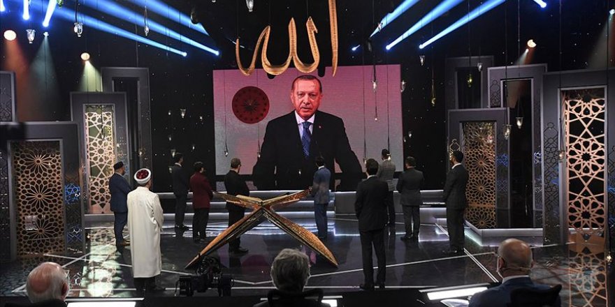 TRT'nin 'Kur'an-ı Kerim'i Güzel Okuma Yarışması'nın finali Kadir Gecesi'nde yayınlanacak