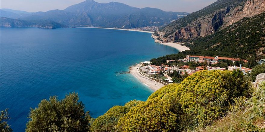 Turizm için 70 ülke ile yapılan görüşmelerde Türkiye'nin 'güvenli' olduğu vurgusu