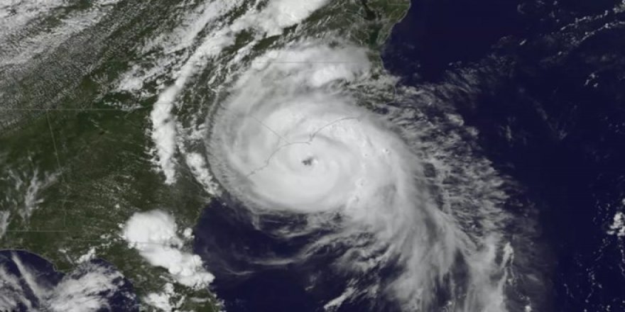 Atlas Okyanusu'nda yılın ilk tropik fırtınası