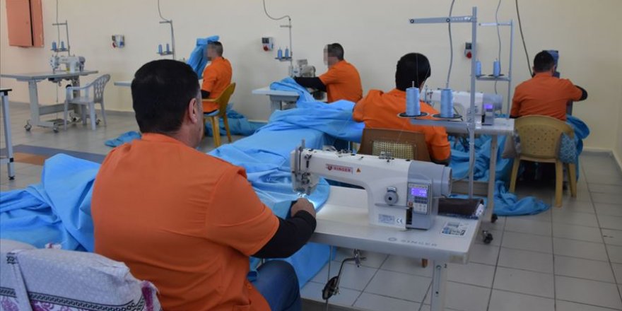 Hükümlüler cezalarını çalışarak tamamlayıp ekonomiye katkı sağladı