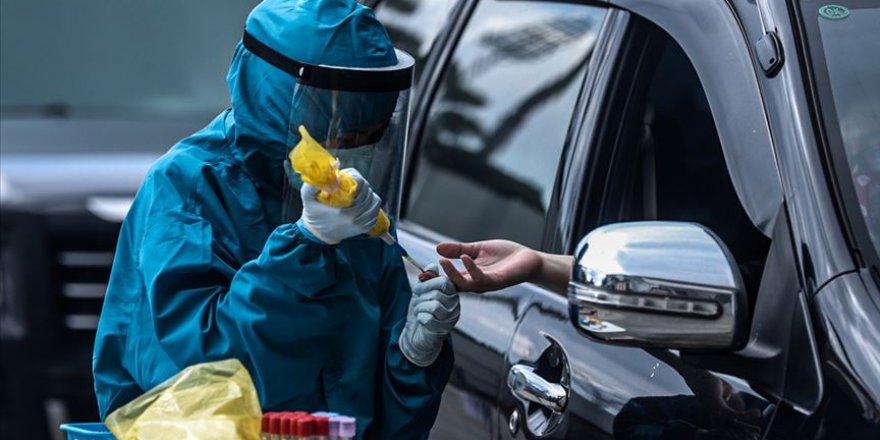 Endonezya’da Kovid-19 vaka sayısında hızlı artış