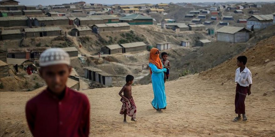 Bangladeş'teki Arakanlı Müslümanların kampında Kovid-19 nedeniyle ilk ölüm gerçekleşti