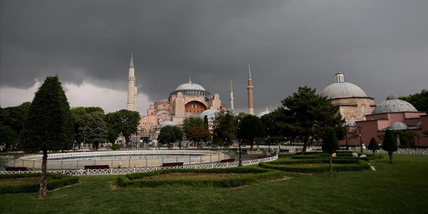 İstanbul'da bayramda hafif yağış bekleniyor