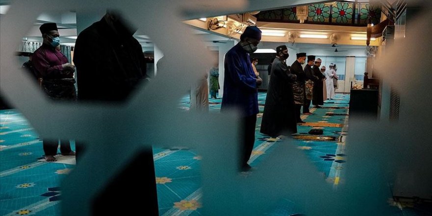 Dünyada Ramazan Bayramı Kovid-19 gölgesinde kutlanıyor