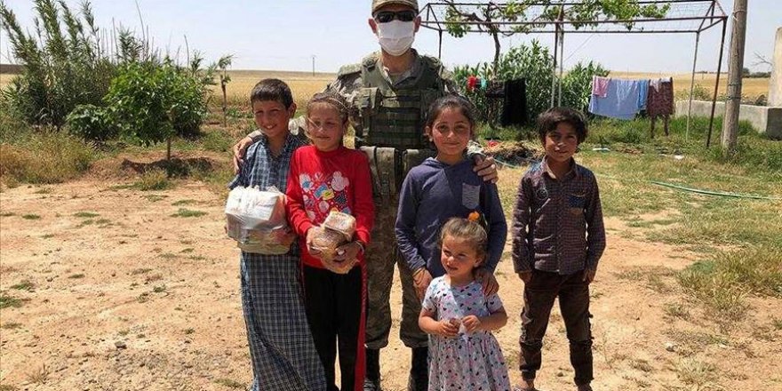 Tel Abyad ve Rasulayn'da yıllar sonra 'huzurlu bayram' sevinci