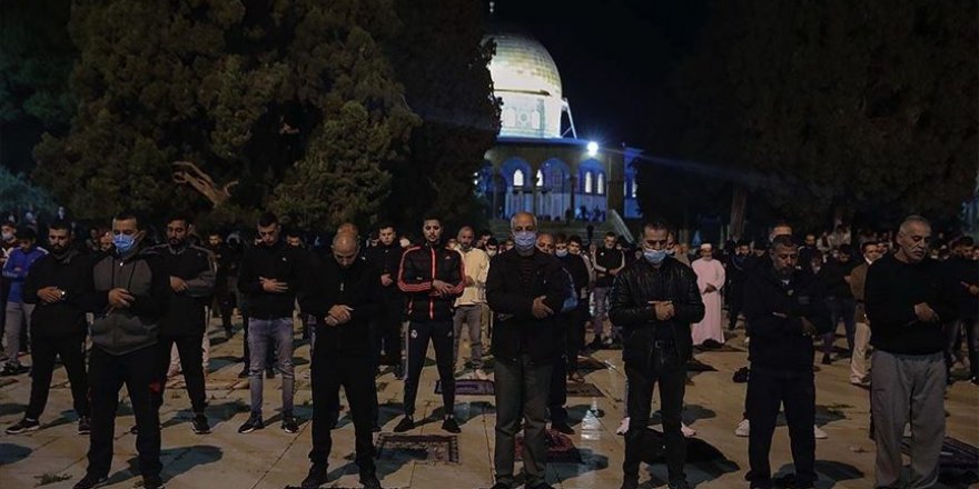 Mescidi Aksa yeniden ibadete açıldı