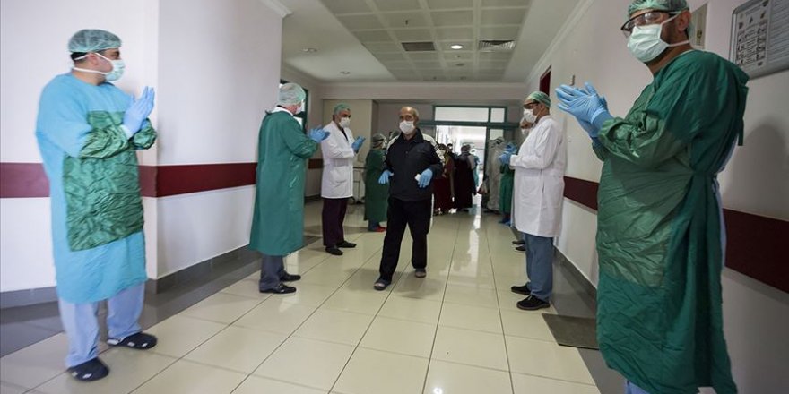 Türkiye'de Kovid-19'dan 228 bin kişi iyileşti