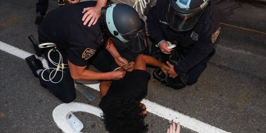 New York'ta yağmalamalar nedeniyle 700 kişi gözaltına alındı