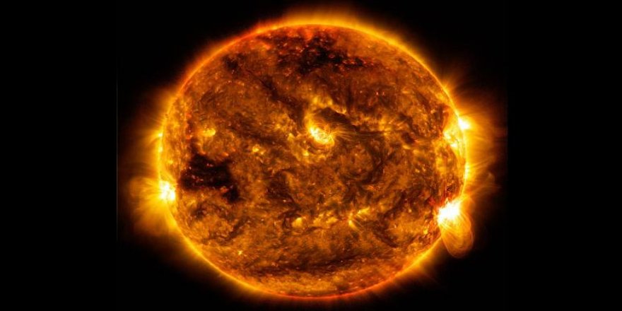 Güneş'te son yılların en güçlü patlaması meydana geldi