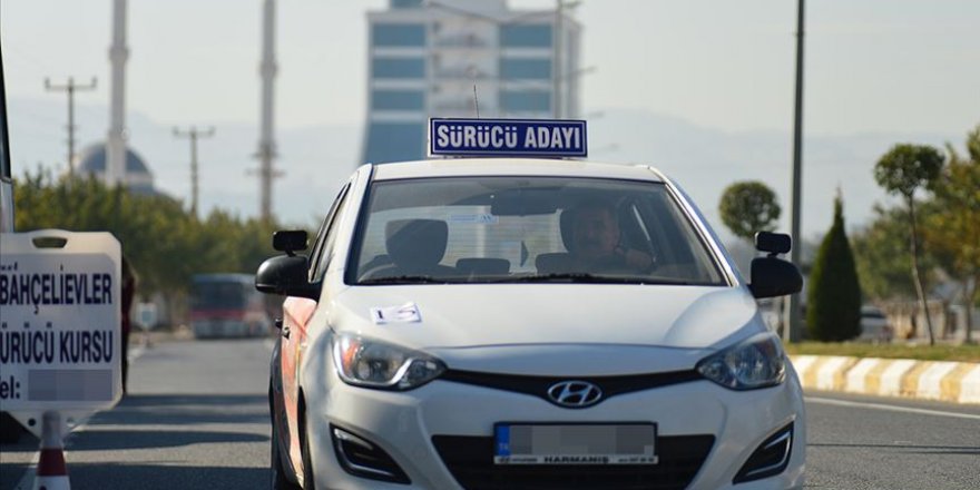 MEB ehliyet kursu ve sınavlarında alınacak koronavirüs önlemlerini açıkladı