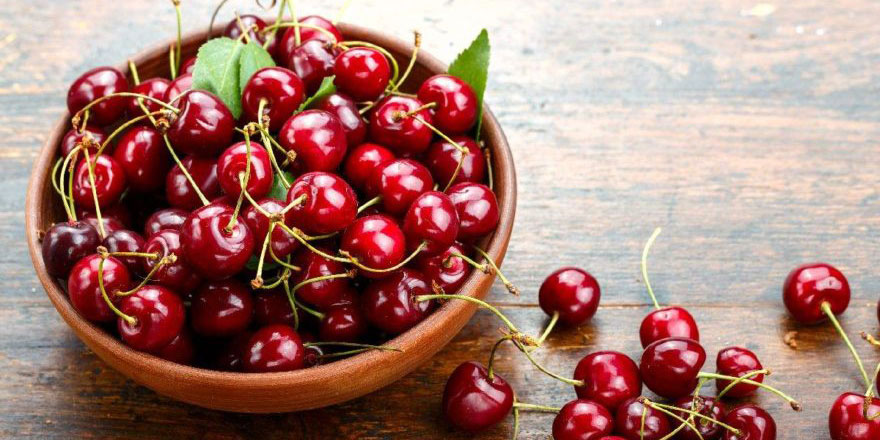 Kainat eczanesinden kiraz ve kiraz sapının vücuda faydası