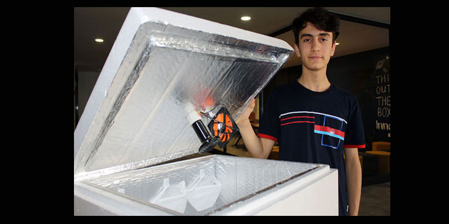 7. sınıf öğrencisi maskenin 50 kez kullanımını sağlayan sterilizasyon kutusu üretti