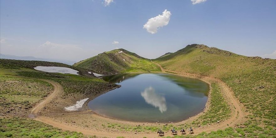 Elazığ ve Bingöl'ün 'kalbi': Gerendal Gölü