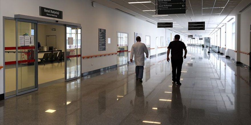 Hastanelere randevusuz gelinmemesi uyarısı yapıldı