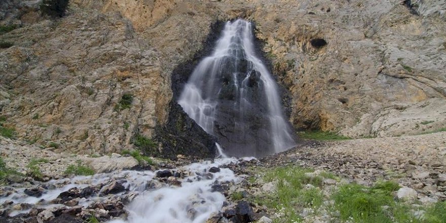 Munzur Dağları'ndaki saklı güzellik: Dalik Şelalesi