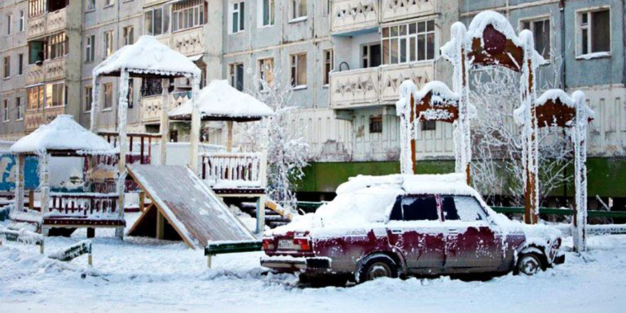 Kışın eksi 50 derece olan kasabada sıcaklık 38 dereceye yükseldi rekor kırıldı